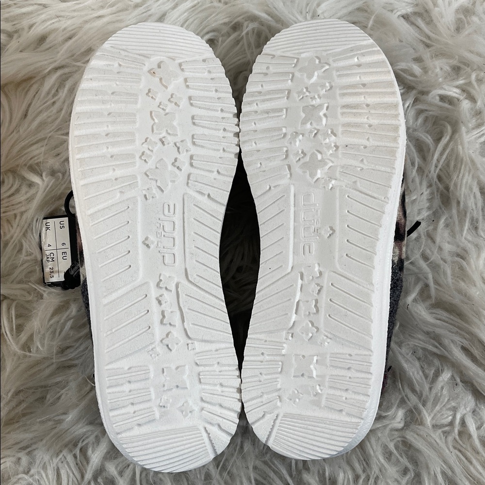 HEY DUDE Wendy Patchwork Java Animal Print Lightw… - image 10